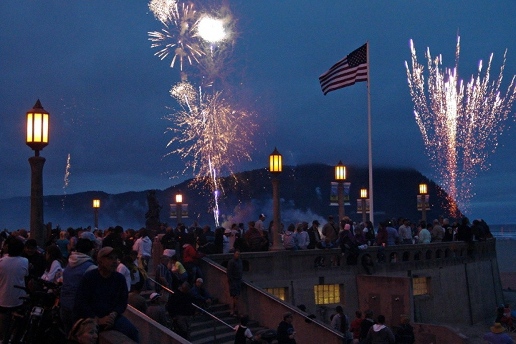 4th of July fireworks in Seaside